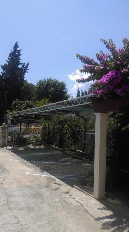 Apartment Danka Omiš Esterno foto